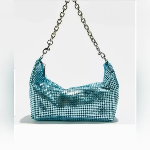 Urban Outfitters New Freya Blue Chainmail Shoulder bag w/Key pouch NEW - Picture 5 of 5